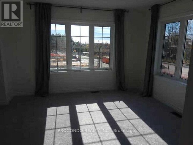 Building Photo - 38 Bluegill Cres