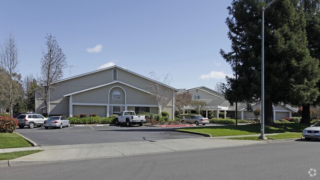 Foto del edificio - Holiday Springs of Napa