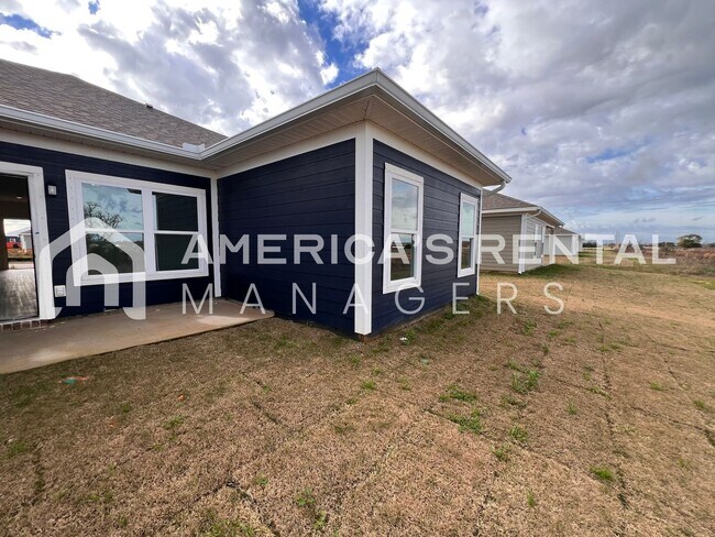 Foto del edificio - 21567 Tawny Lp