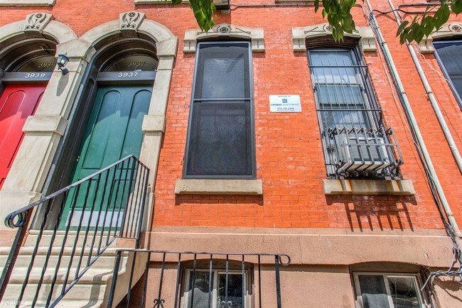 Building Photo - 1 br, 1 bath Apartment - 3937 Pine St