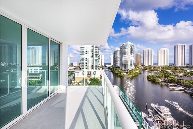 Building Photo - 400 Sunny Isles Blvd