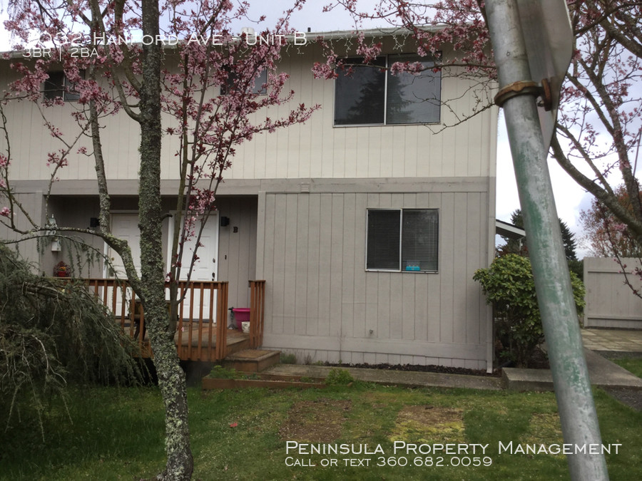 Primary Photo - East Bremerton Duplex