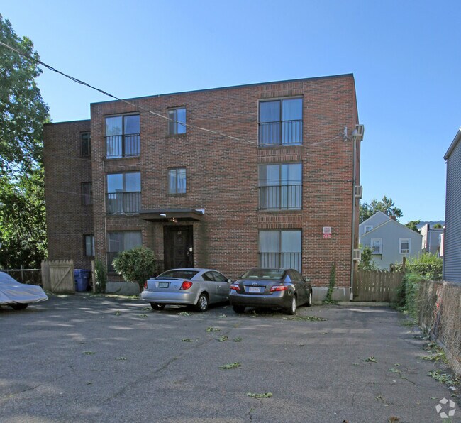 Building Photo - 60 Spring St