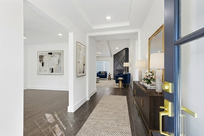 Photo - 2410 Del Norte St House