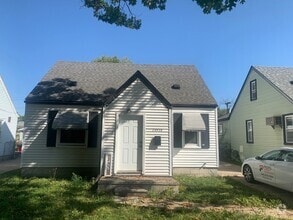 Building Photo - 24528 Grove Ave