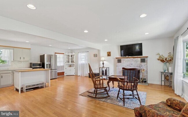 Foto del edificio - 3334 Germantown Pike