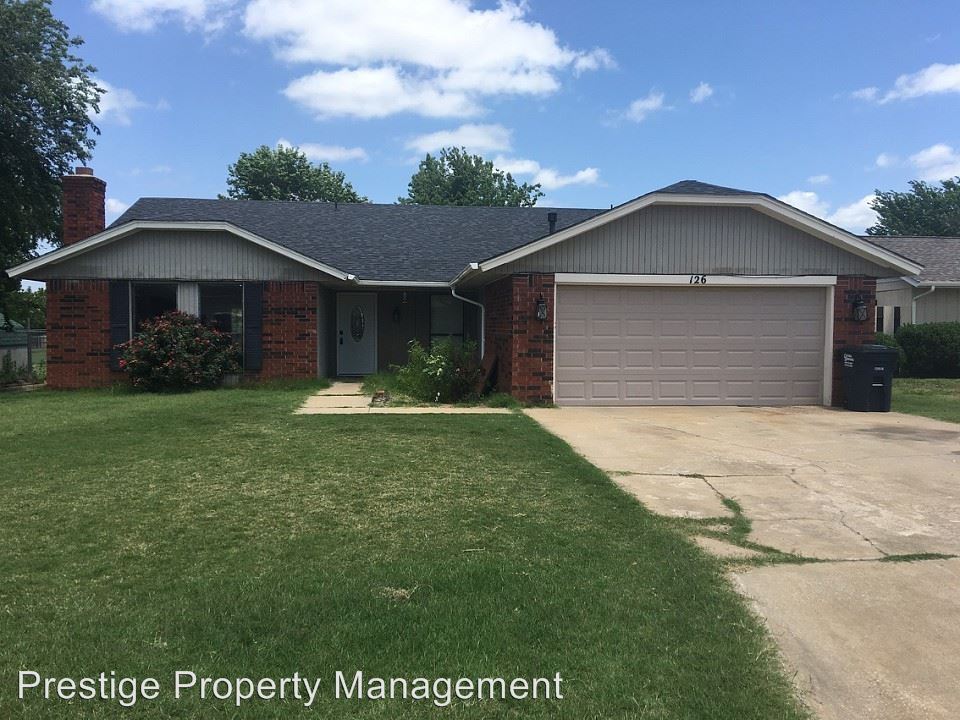 Foto principal - 126 Meadows Ln