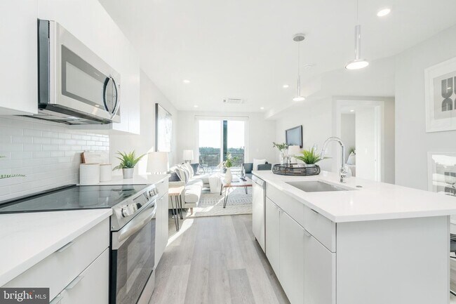 Foto del edificio - 3449 Scotts Ln