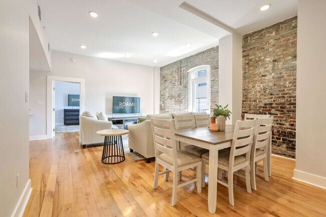 Foto del edificio - 1050 Annunciation St