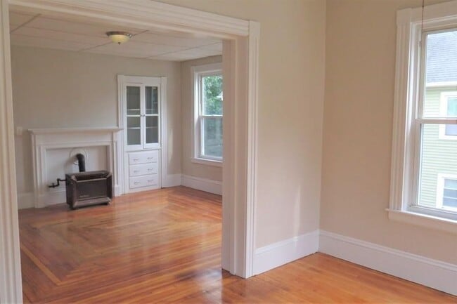 Building Photo - 57 Barclay