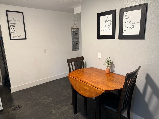 Building Photo - 1448 Avenue D