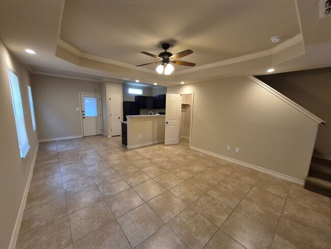 Foto del edificio - 6838 Lakeview Dr.