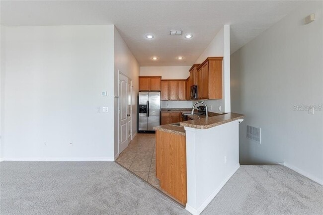 Building Photo - 6612 S Goldenrod Rd