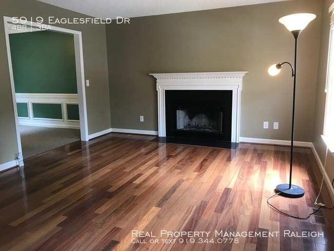 Building Photo - Great home in Leesville Area
