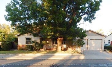 Building Photo - 1416 Tully Rd