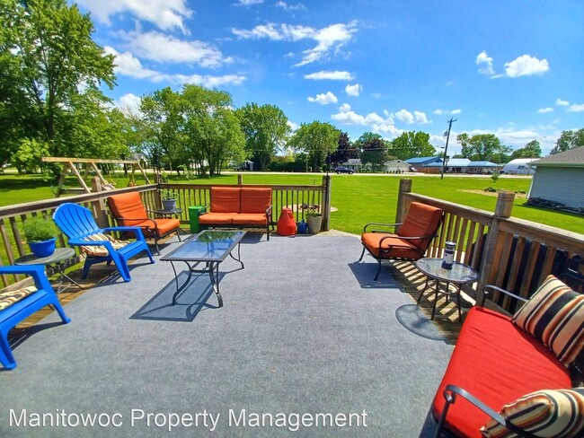 Foto del edificio - 3 br, 2 bath House - 327 Birch Ln