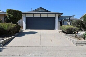 Building Photo - 7611 Rhone Ln