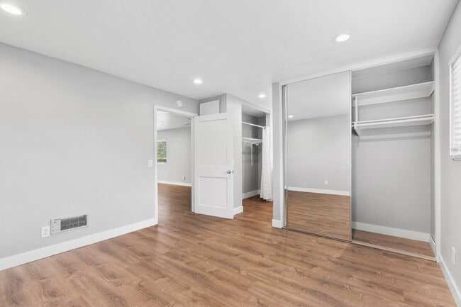 Foto del edificio - Pet Friendly & Remodeled 1BR Condo Near SD...