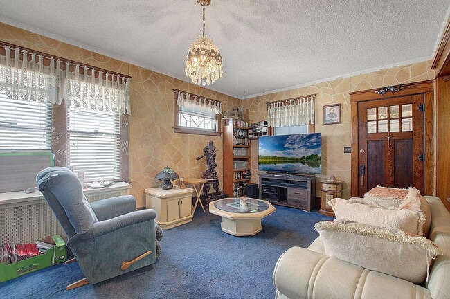 Building Photo - 1267 Hewitt Ave