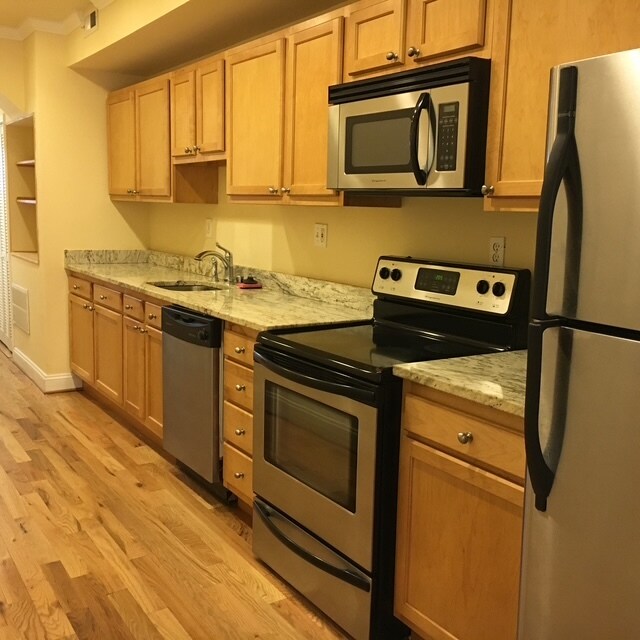 Foto del edificio - 1713 W Virginia Ave NE