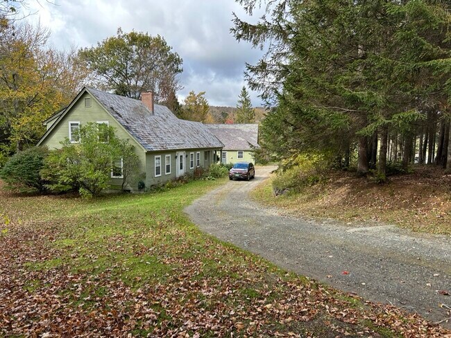 Foto del edificio - 618 Shearer Hill Rd