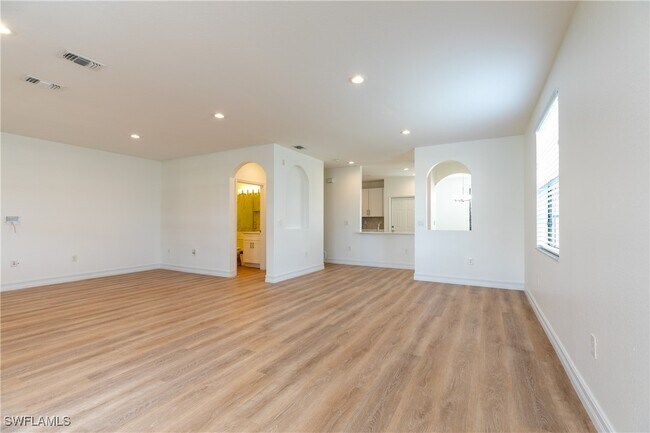 Foto del edificio - 15618 Summit Pl Cir
