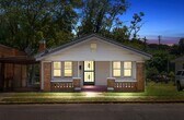 Foto principal - Charming and Newly Renovated 3 Bedroom 1 B...