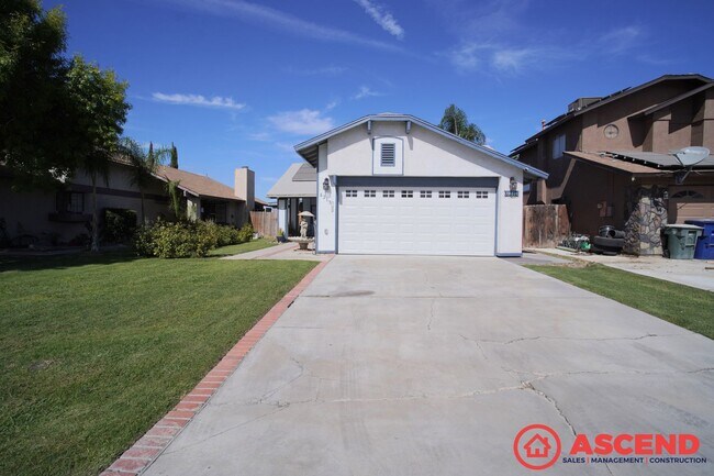 Foto del edificio - Charming Home in Southwest Bakersfield!
