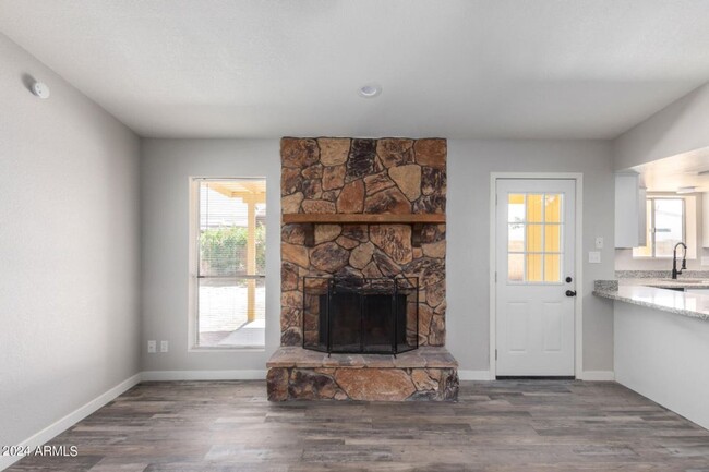 Foto del edificio - 3 Bed, 3 Bath Mesa home