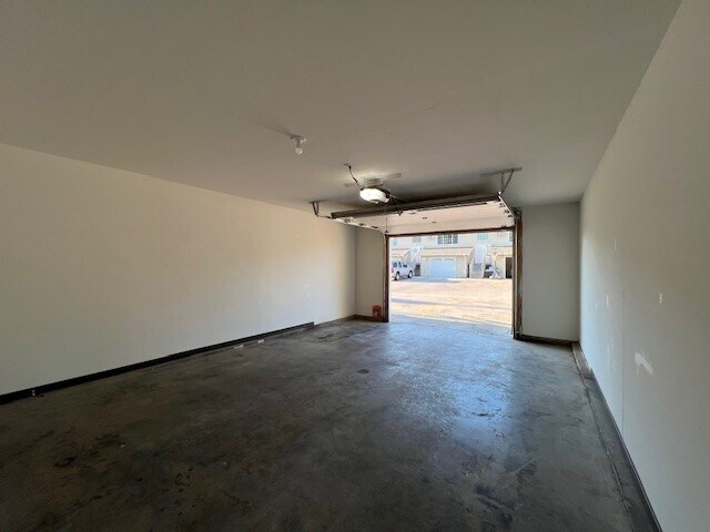 Foto del edificio - 4131 Parkview Dr