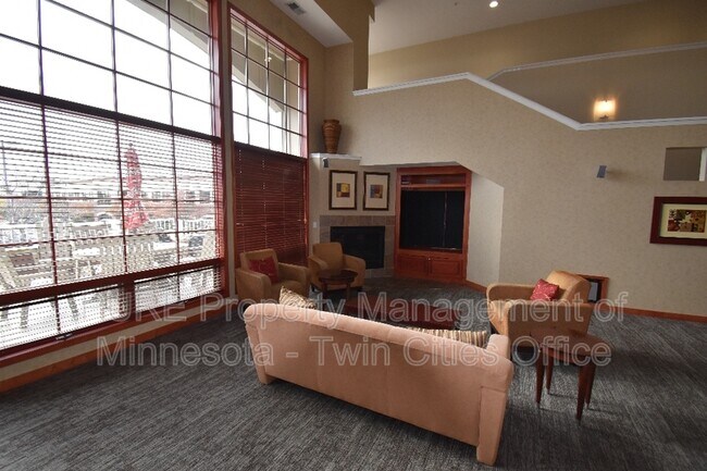 Foto del edificio - 649 Old Hwy 8 NW