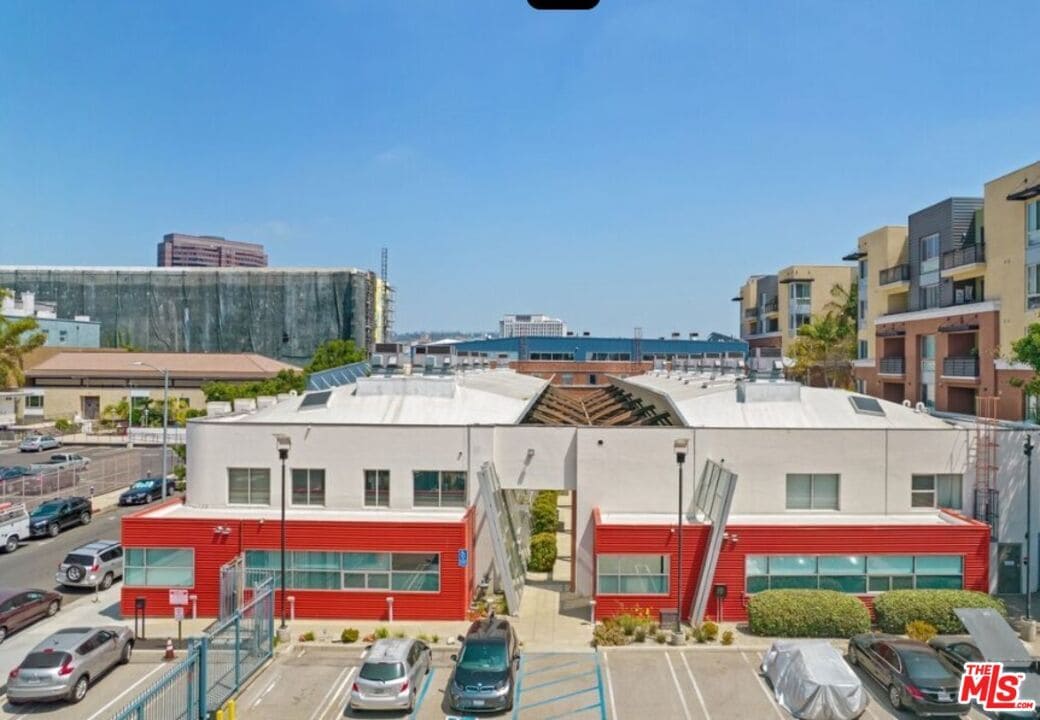 Foto principal - 130 S Hewitt St