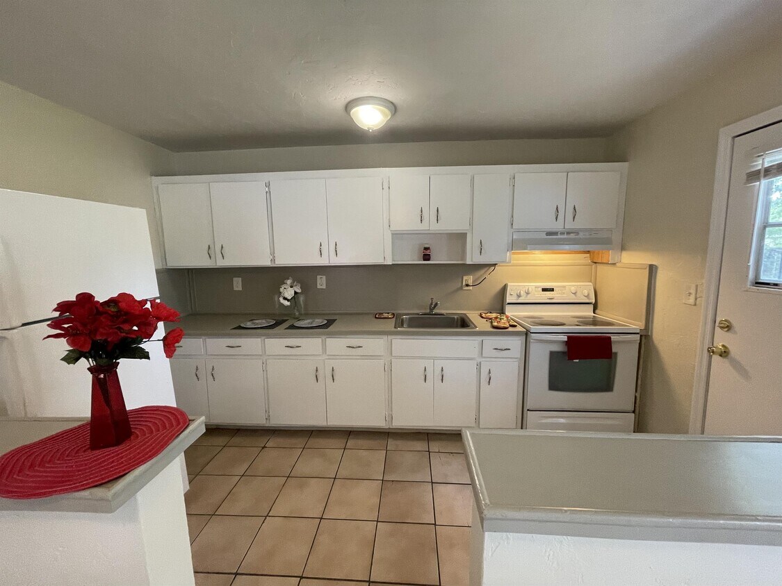 Foto principal - 1886 NW 92nd St
