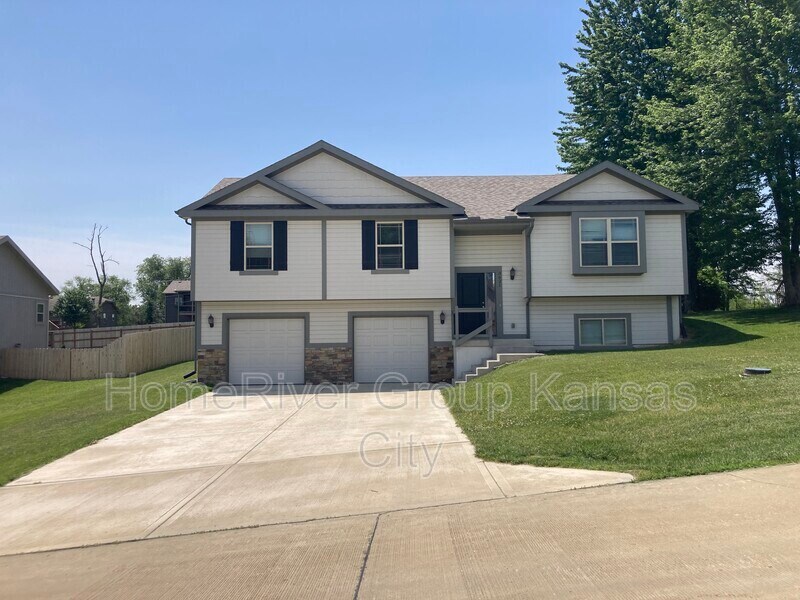 3621 NE 85th St, Kansas City, MO 64156 House for Rent in Kansas City