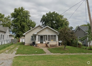 Building Photo - 205 E St Louis St