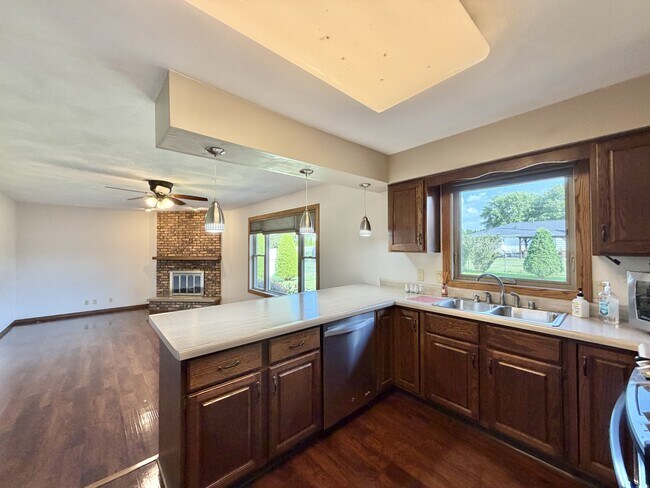 Foto del edificio - 4012 Oldwyck Dr