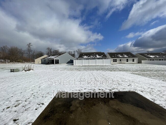 Foto del edificio - 2210 Morgan Creek Dr