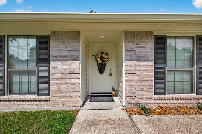 Foto del edificio - 2314 Pilgrims Bend Dr