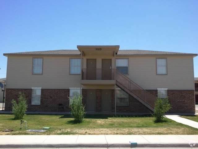 Building Photo - Gidding Apartments