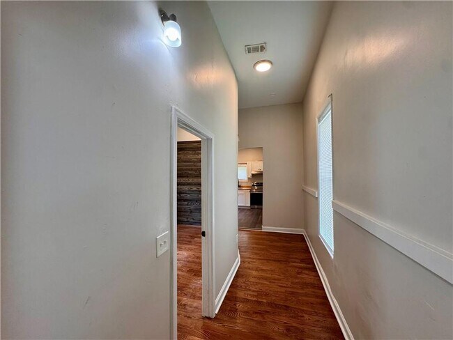 Foto del edificio - 957 Coleman St SW