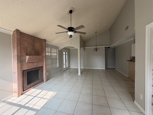 Foto del edificio - 4326 Hawk Meadow Dr