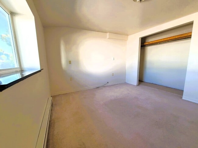 Building Photo - 13 S Chenango St