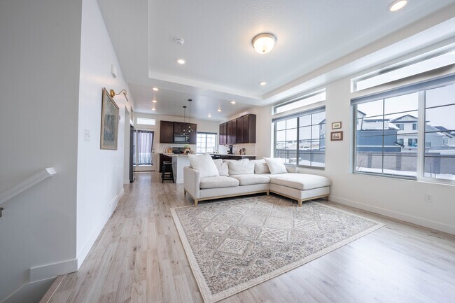 Foto del edificio - 4279 W Bromwell Ct
