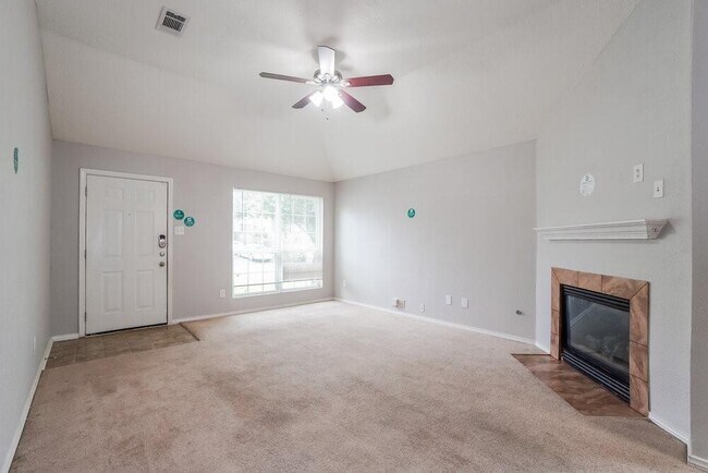 Building Photo - 15154 Elstree Dr