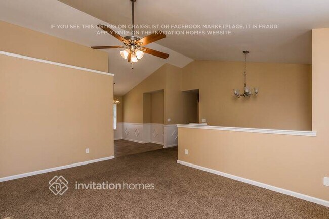 Building Photo - 7815 Cambridge Dr