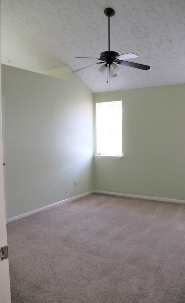 Foto del edificio - 8846 N Rylander Cir