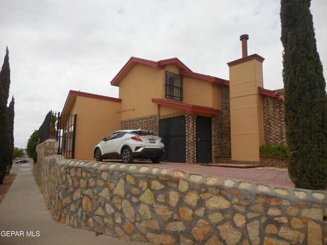 Foto del edificio - 11901 Van Gogh Dr