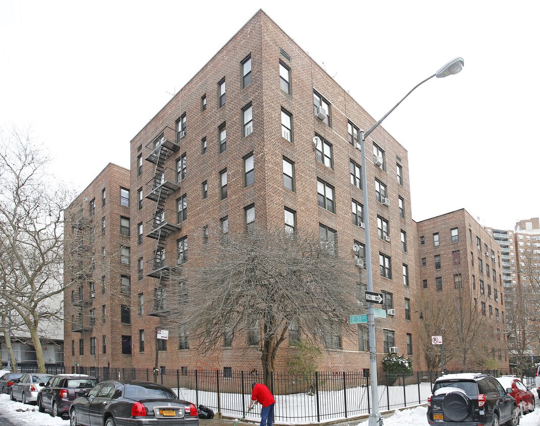Primary Photo - 3101-3115 Aurelia Ct