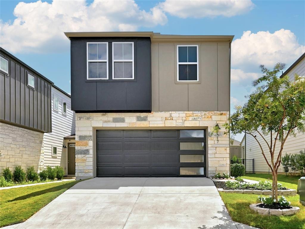 Primary Photo - 7317 Travertine Spring Dr