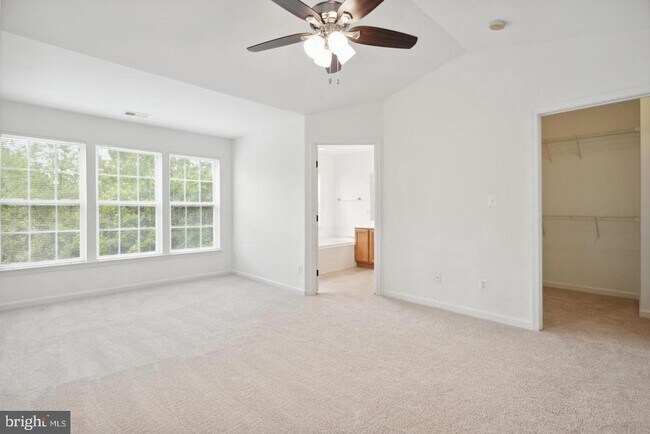 Building Photo - 7057 Sauvage Ln